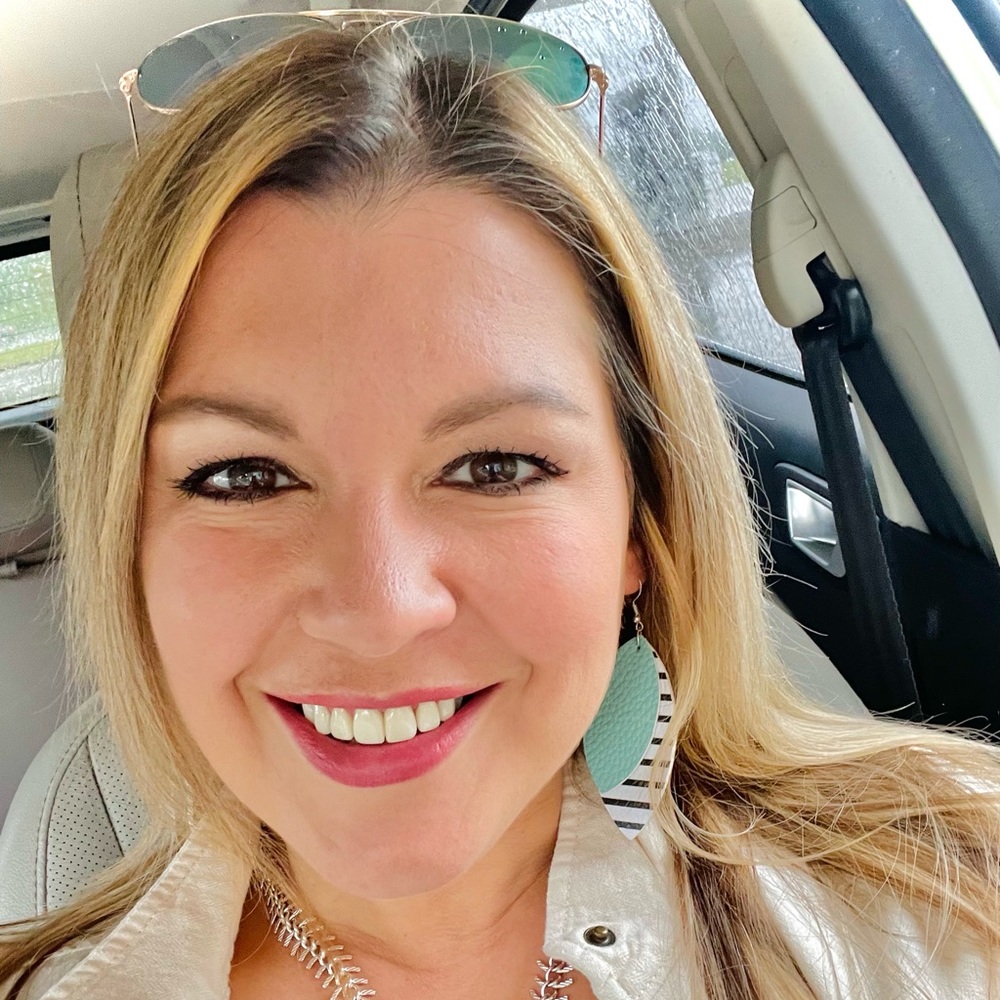 Meet your Posher, Sarah